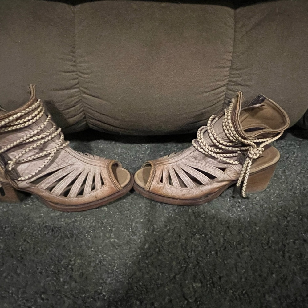 Corral Tan Braided Women's Sandals